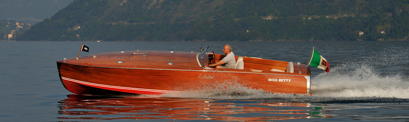 Classic boats known for their timeless design, high-quality craftsmanship and exceptional performance.