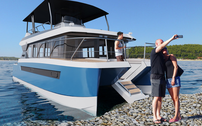 Pacifico Yachts Voyager 120