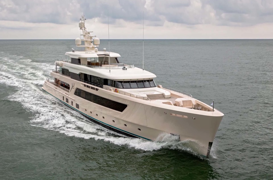 Feadship Samaya