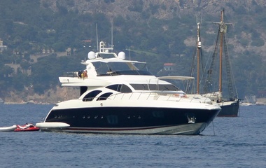 Azimut Leonardo