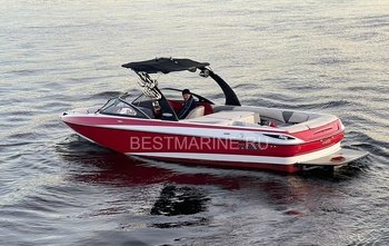Malibu Wakesetter 247 LSV (2006)