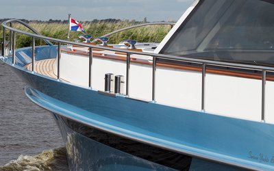 Serious Brightly 1530