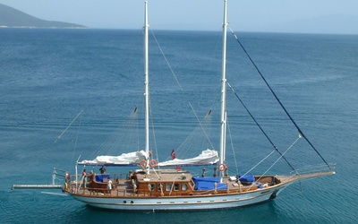 Aegean 22 M