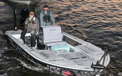 Bonefish Hill Tide 22