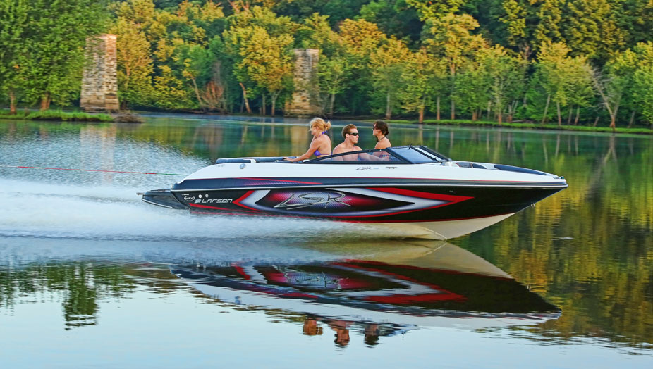 Larson LSR 2000: Prices, Specs, Reviews and Sales Information - itBoat