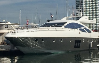 Azimut 86S