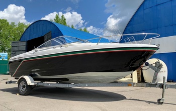 Bayliner 210 Deck Boat