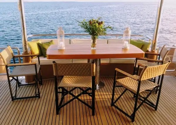 Van Der Heijden Explorer 2100