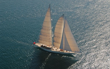 Mengi-Yay Yachts Gweilo