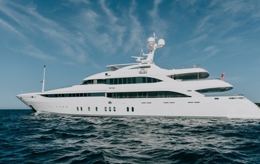 Golden Yachts Vertigo