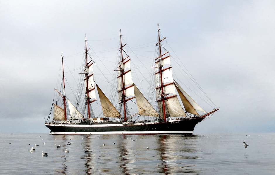 Барк "Седов"