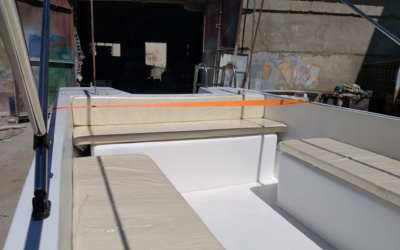 Akua Boat Касатка 580