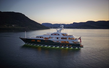 Feadship Sea Owl