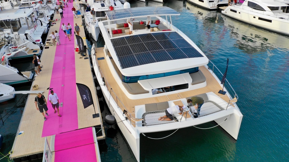 The Silent-Yachts range includes three oceanic solar-powered catamarans. The smallest model, the Silent 55, was presented at the Cannes Yachting Festival 2018.