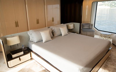 Sabre 48 Salon Express