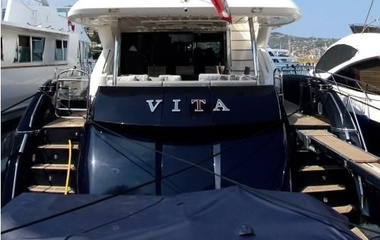 Sunseeker 88 Yacht