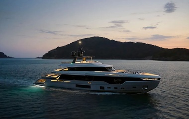Azimut Blue Eyes