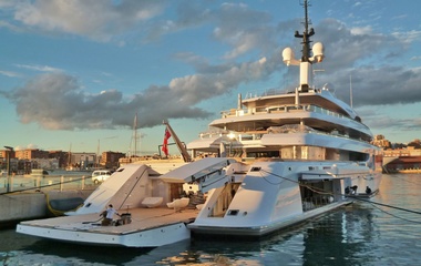 Devonport Yachts Vava II