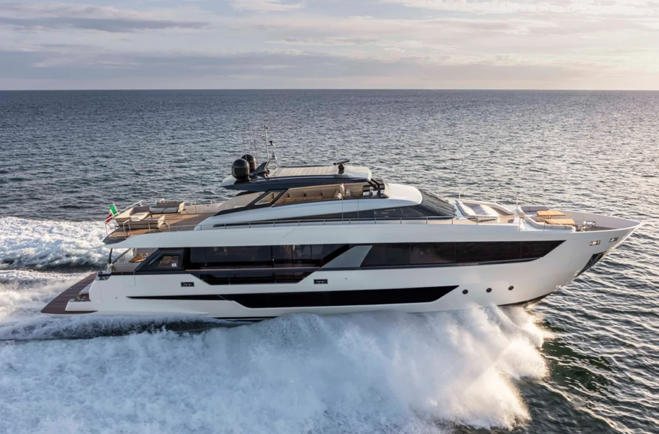 Ferretti Gladius