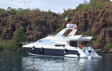 Azimut 60