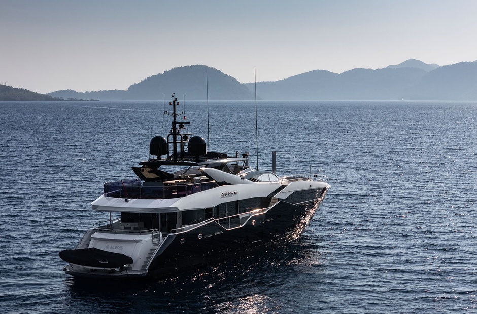 Sunseeker Ares