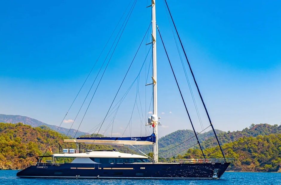 Mengi-Yay Yachts Legato
