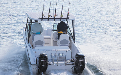 Twin Vee 240 Dual Console GFX