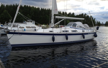 Hallberg-Rassy 372