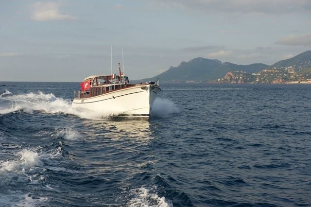 Latitude 46 Andreyale 15M