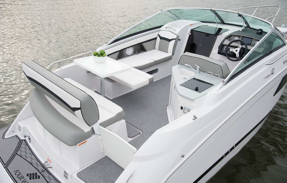 Four Winns V 255