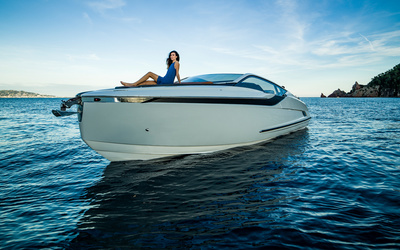 Fairline 33 Outboard