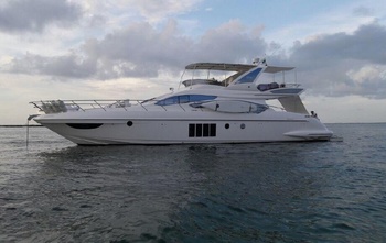 Azimut 64