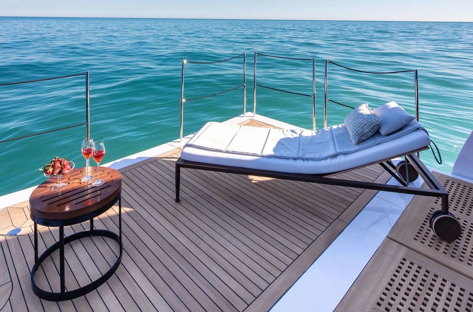 ISA Yachts Agora III