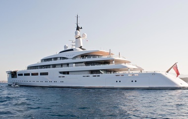 Devonport Yachts Vava II