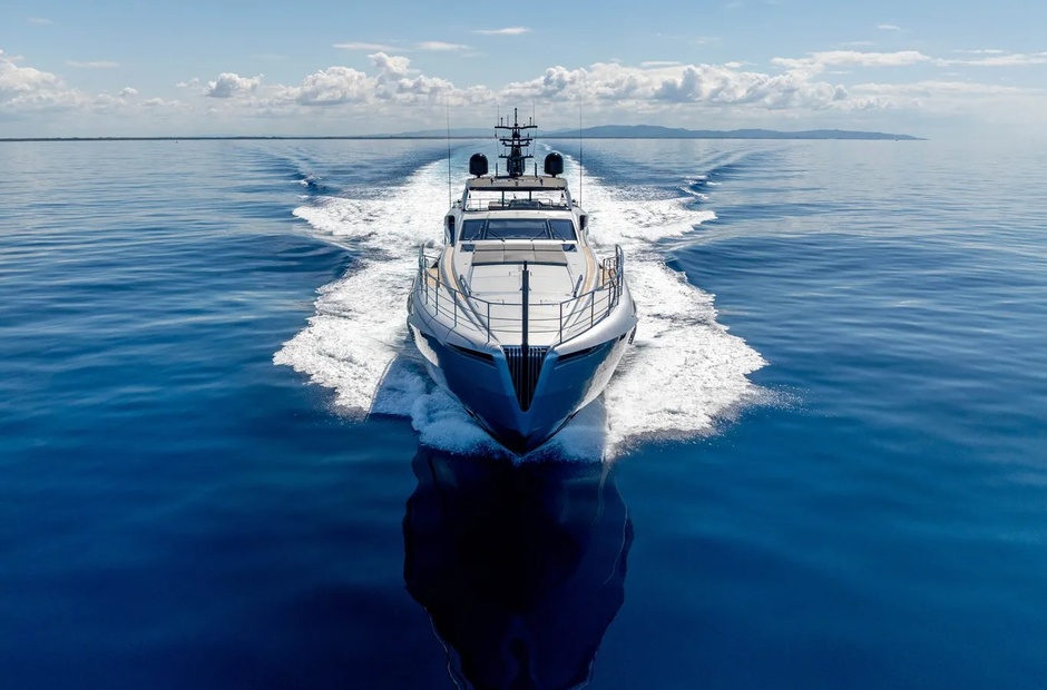 Pershing Cabo