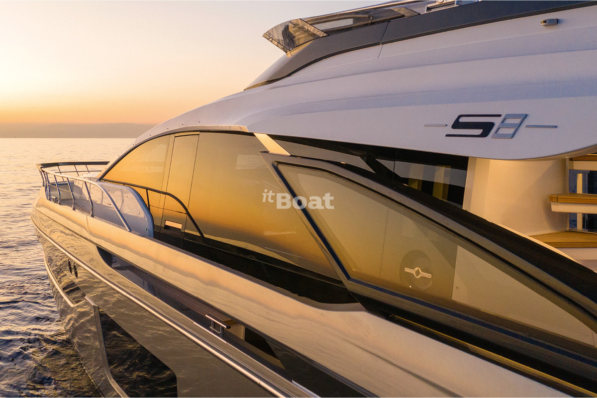 azimut yacht s8 price