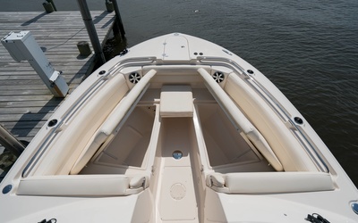 Grady-White Freedom 325