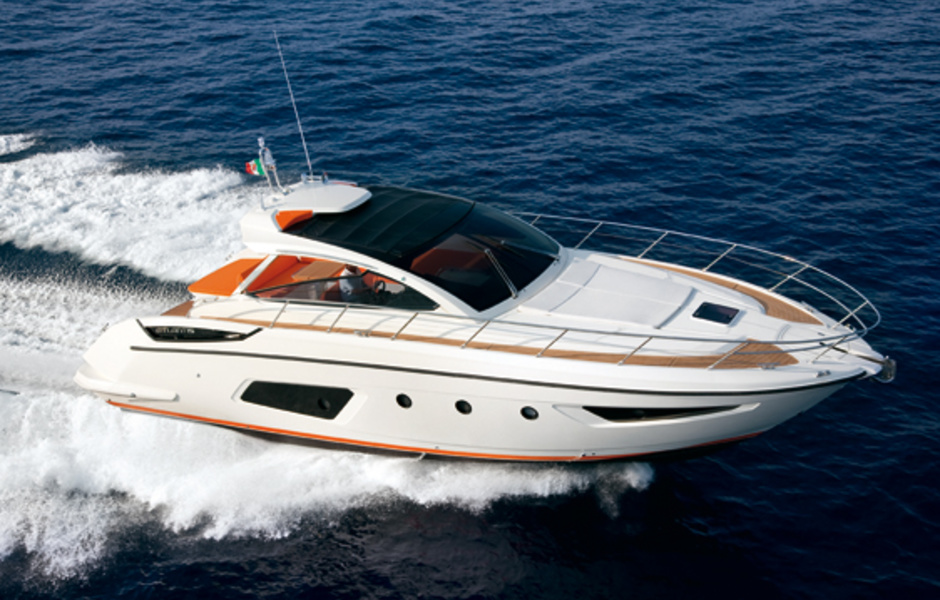 Atlantis 44