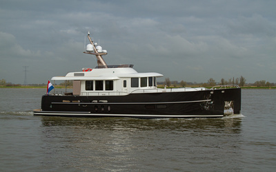 De Alm  Grand Voyager 62