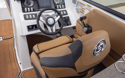 Hurricane SunDeck 2690 OB