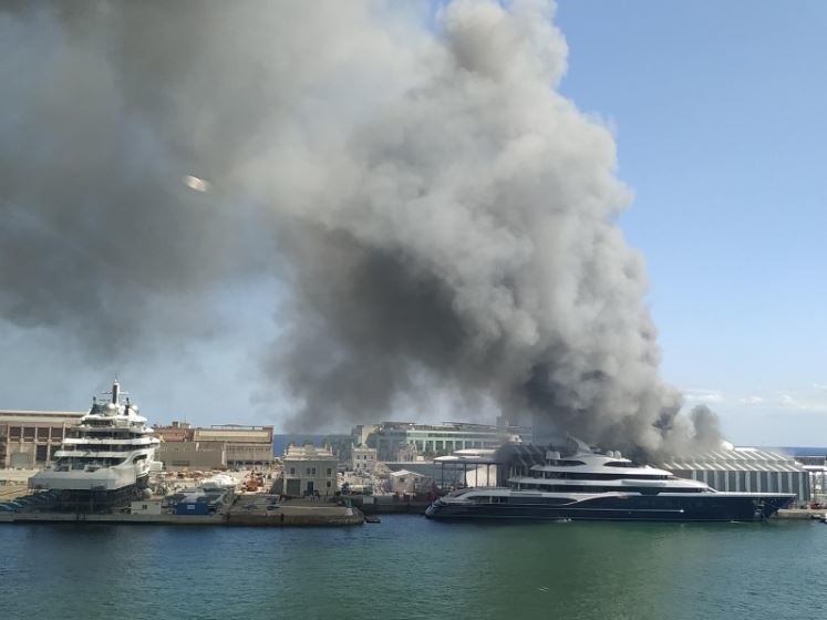 yacht fire spain