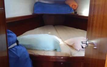 Beneteau Oceanis 38.1