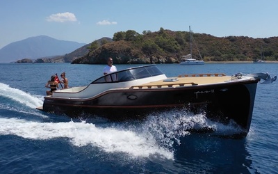 Moonday 31 Bosphorus LE