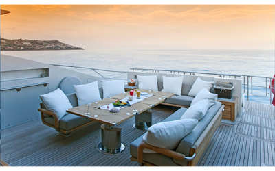 Palmer Johnson 120 SportYacht