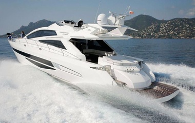 Galeon 700 Skydeck
