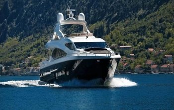 Sunseeker 88 Yacht