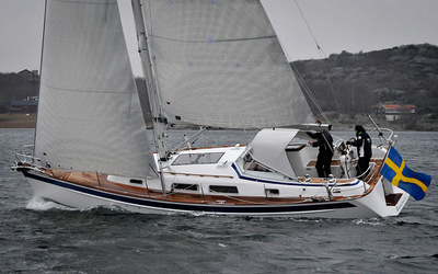 Hallberg-Rassy 372