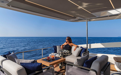 Absolute Navetta 53
