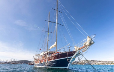 Custom Boats Athen.A