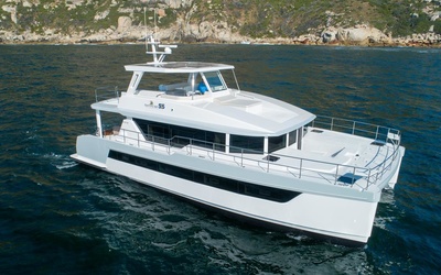 Two Oceans 555 Power Catamaran